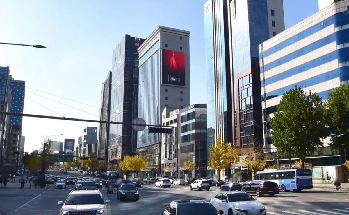도산대로 SGF청담타워 D1 전광판 이미지