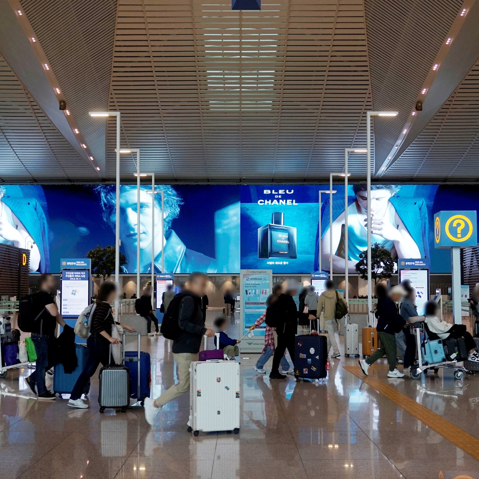 인천공항 T2 Media Art 이미지